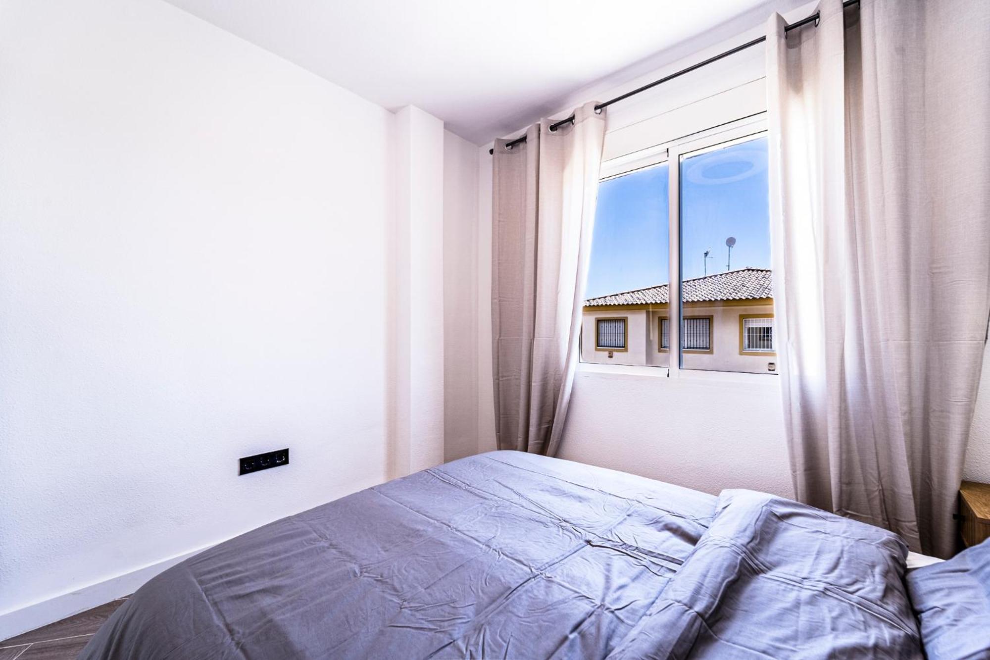 Exclusive Penthouse - Big Balcony & Private Garden *